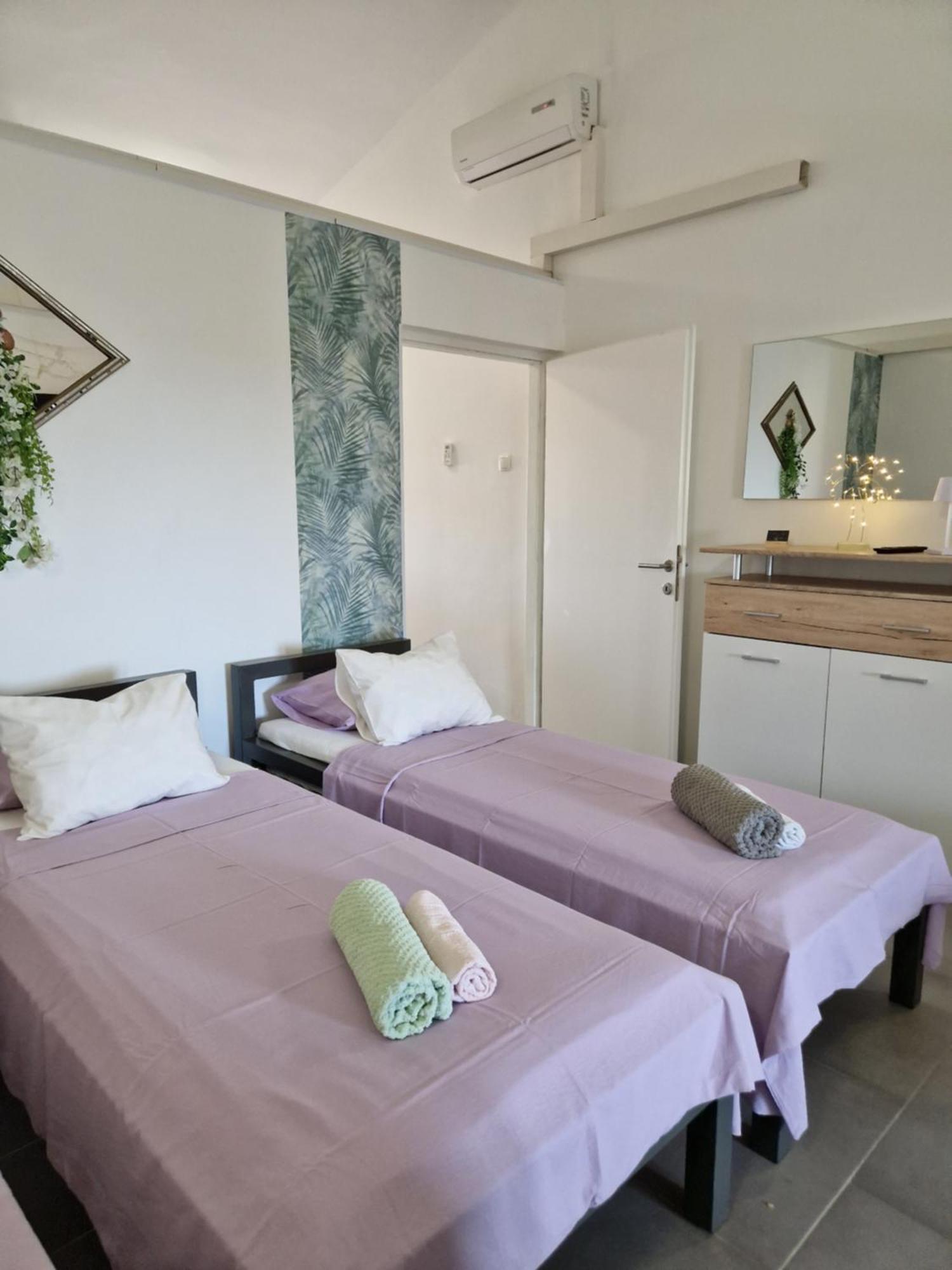 Aurelia Apartments, Vir Exterior foto